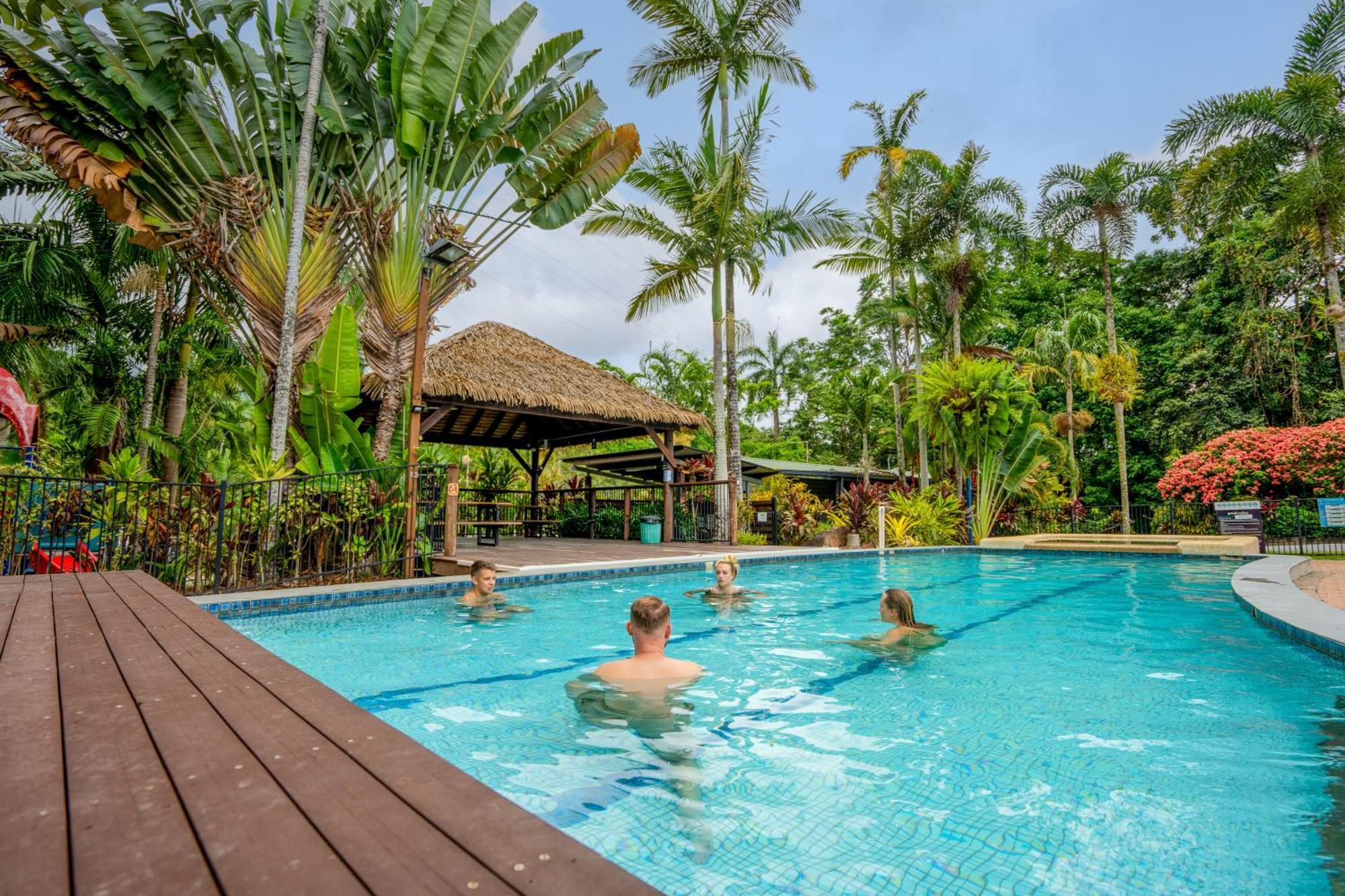 Tasman Holiday Parks - Cairns Cool Waters Extérieur photo
